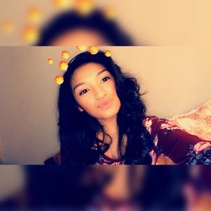 Meet your Posher, Daysi